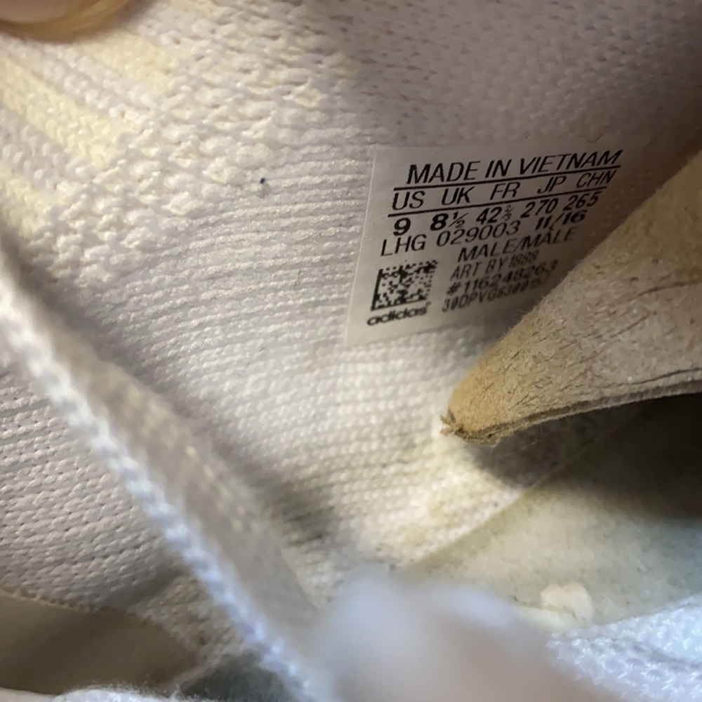 Adidas NMD_R1 Primeknit White Gum Sz 9 Men’s Shoes - Picture 11 of 12